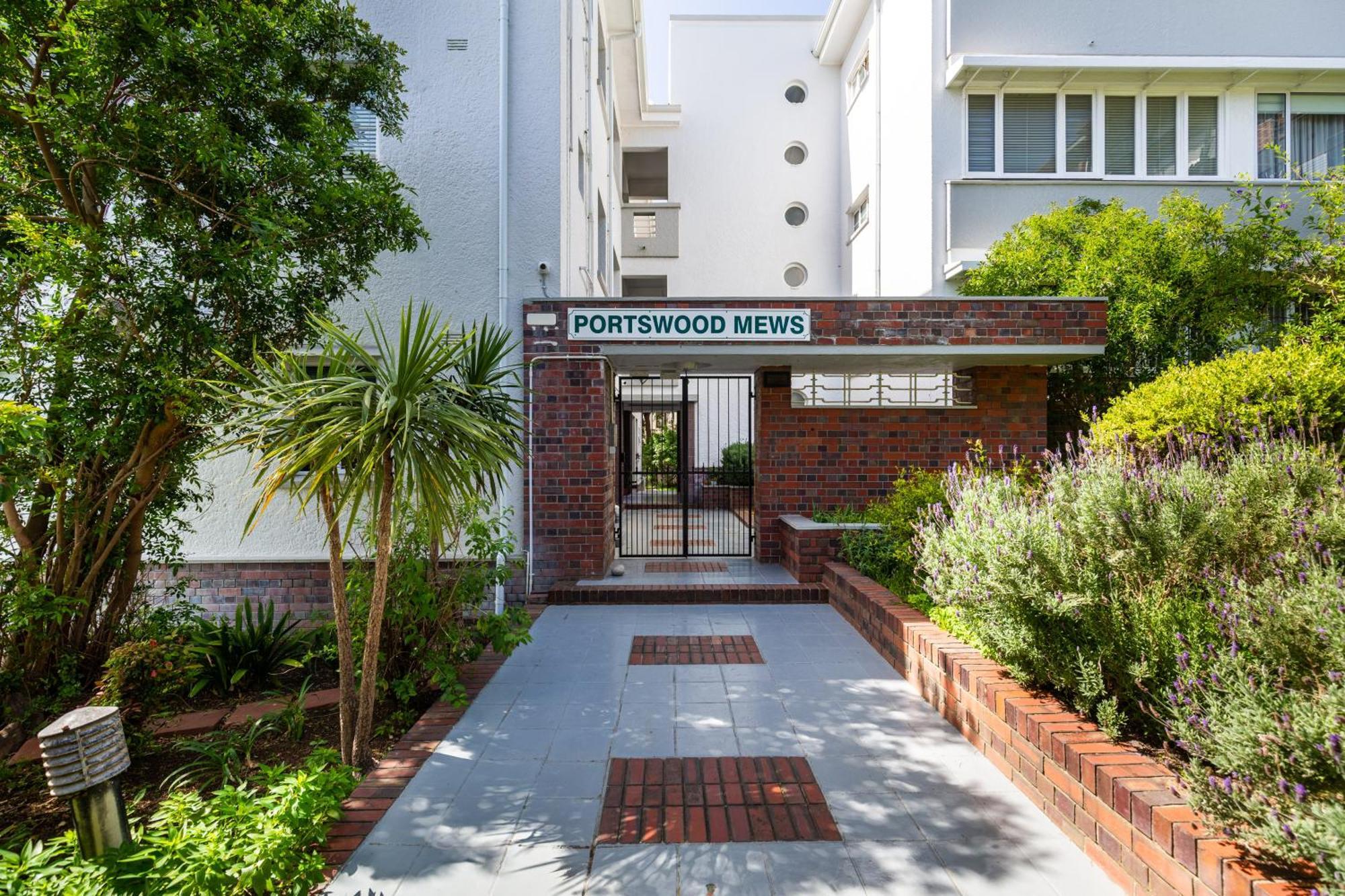 Portswood Mews - Chic White Studio Apartment Green Point Le Cap Extérieur photo